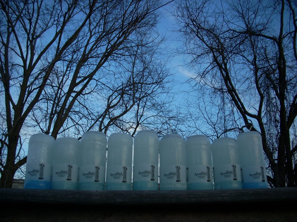 Auris Apothecary Seasonal Candle - Winter 2011 CE - Image 2